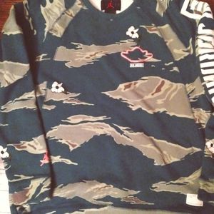 AIR JORDAN SWEATSHIRT